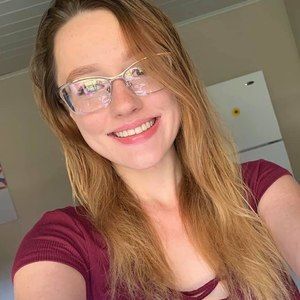 Meet your Posher, Alexus